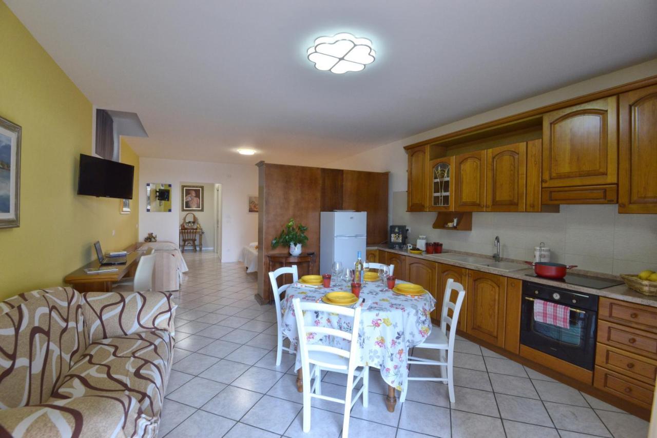 Antiche Mura Casa Vacanze Puegnago Exterior foto